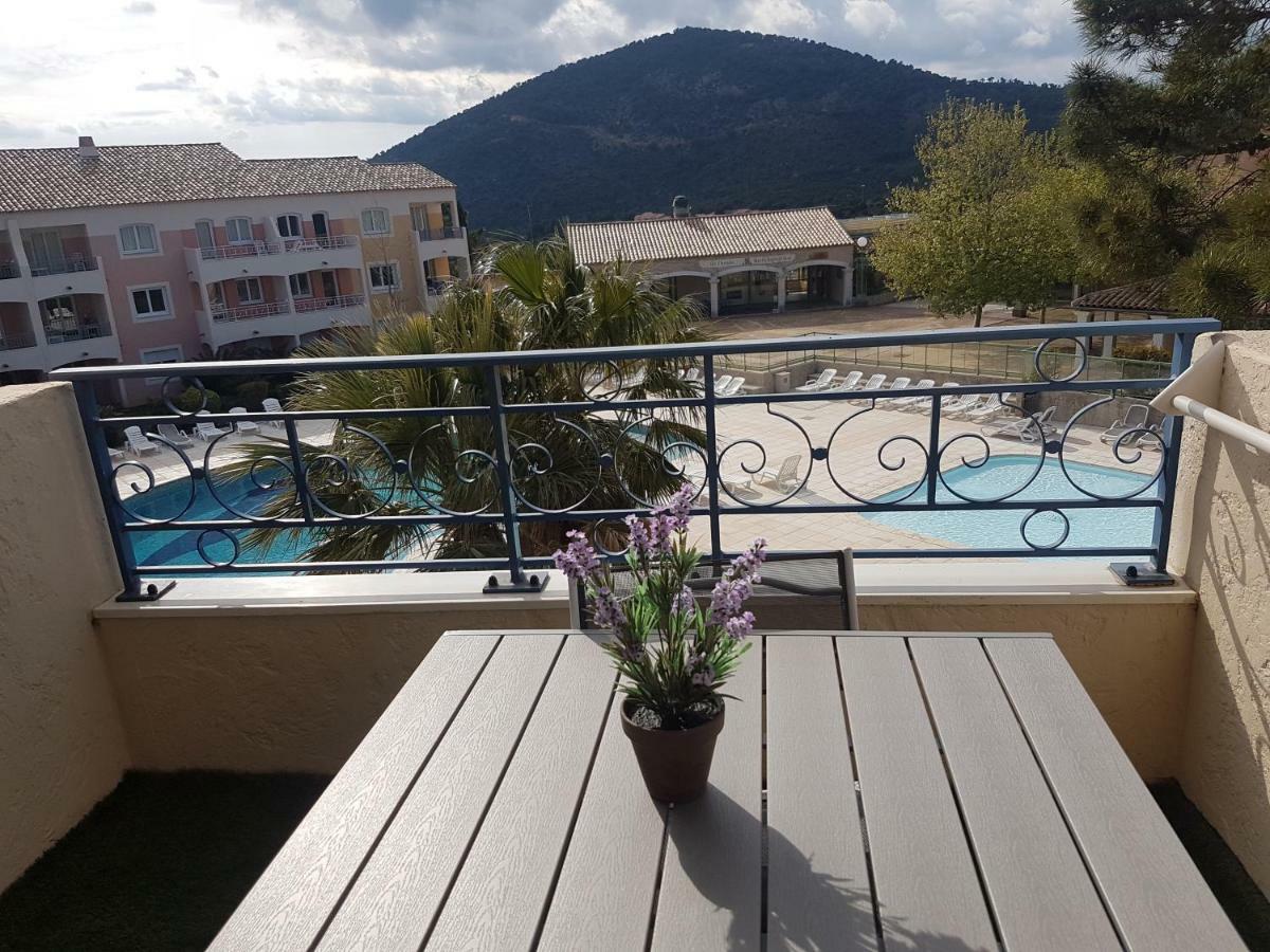 Appartement Piscine Mer Montagne Les Issambres Exterior foto